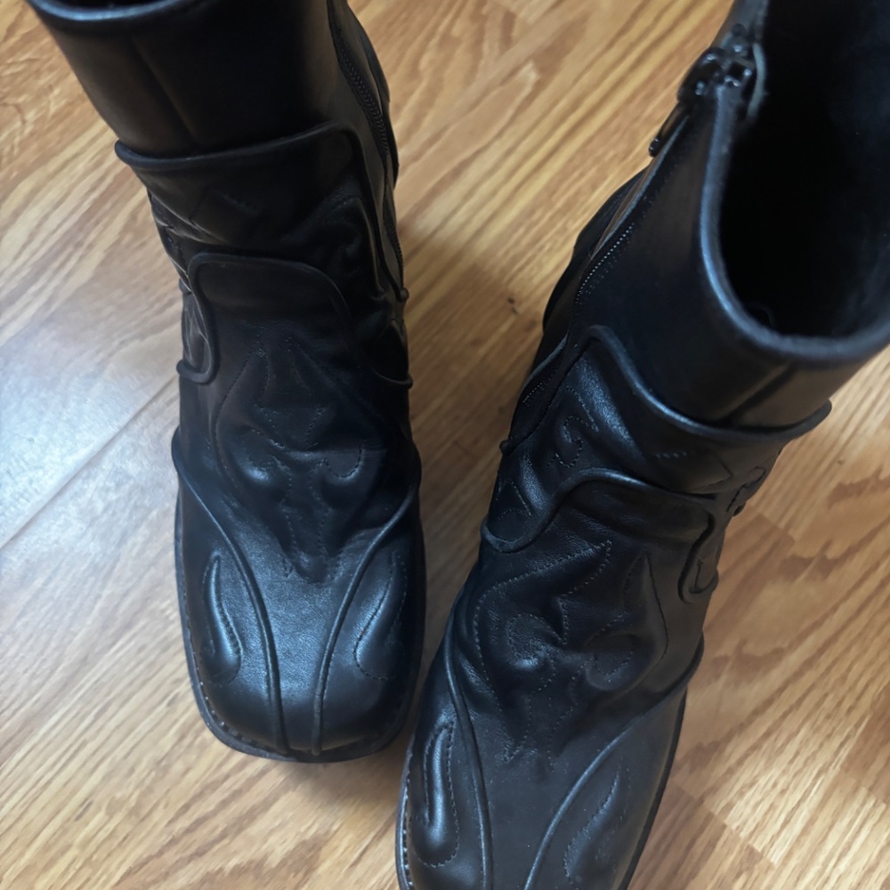 Jeffrey Campbell- Dead Wrong platform boots - Picture 4 of 6